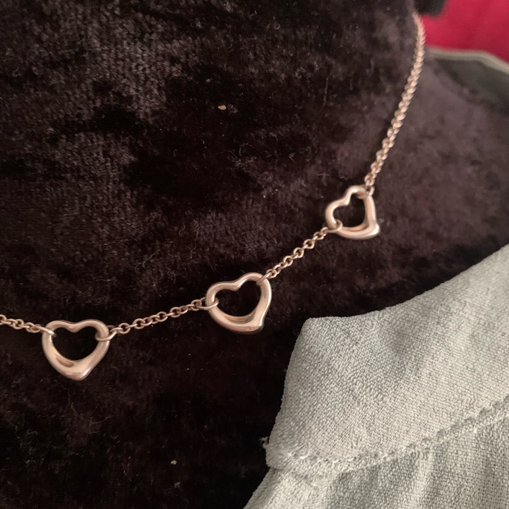 Sold ❌❌❌ Tiffany and CO. Elsa Peretti Five Open Heart Silver Necklace🌸 - Picture 10 of 11